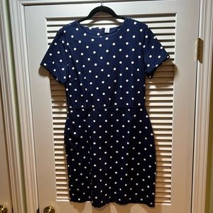 Old Navy short sleeve polka dot dress in navy